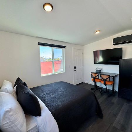 Your Downtown Cozy Studio With Backyard Unit C Phoenix Kültér fotó